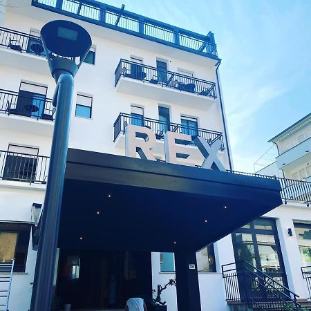 Hotel Rex リド・ディ・サヴィオ エクステリア 写真